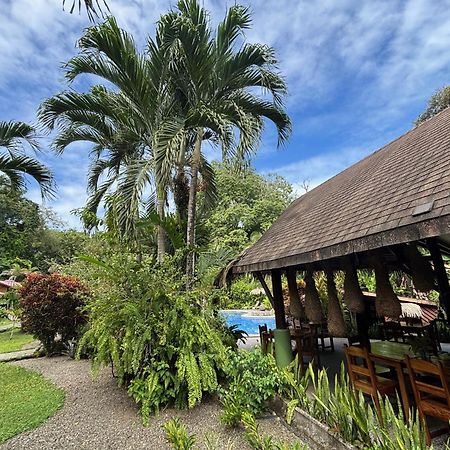 Hotel Suizo Loco Lodge & Resort Cahuita Extérieur photo