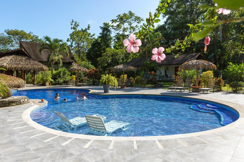 Hotel Suizo Loco Lodge & Resort Cahuita Extérieur photo